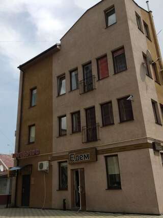 Апартаменты Apartment on square Sh. Petefi, centre. 1 room Ужгород-1